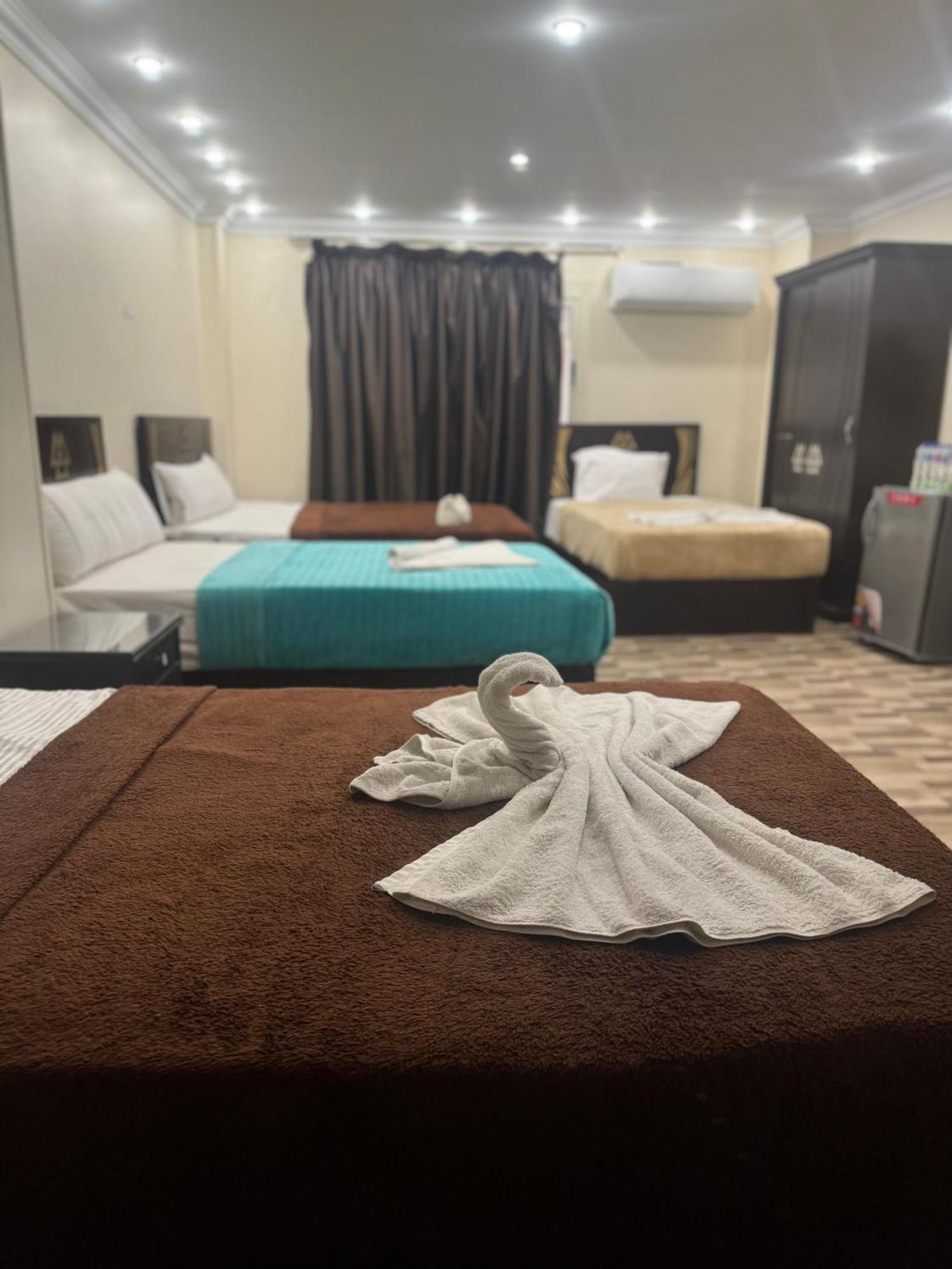 Pyramids And Sphinx Hotel Kafret el-Gabal المظهر الخارجي الصورة